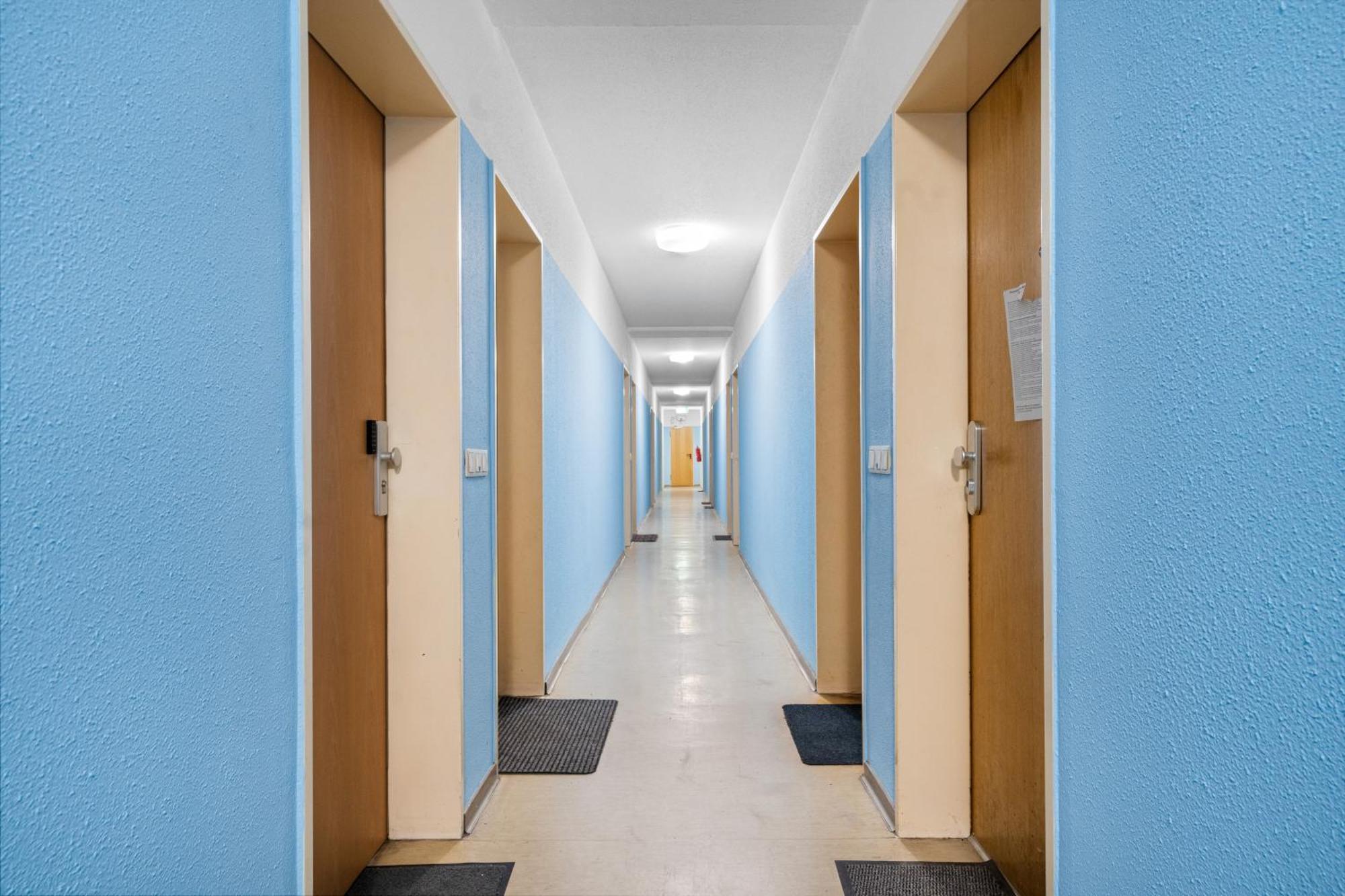 Messe, Monteure, Budget - Einfache Komfortable 2 Personen Duisburg